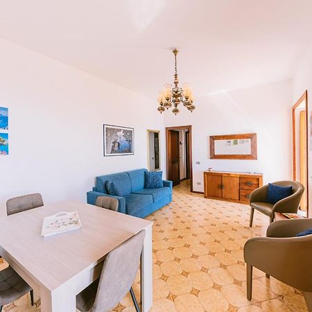 Appartamento Emma In Villa Laura 斯卡拉 外观 照片
