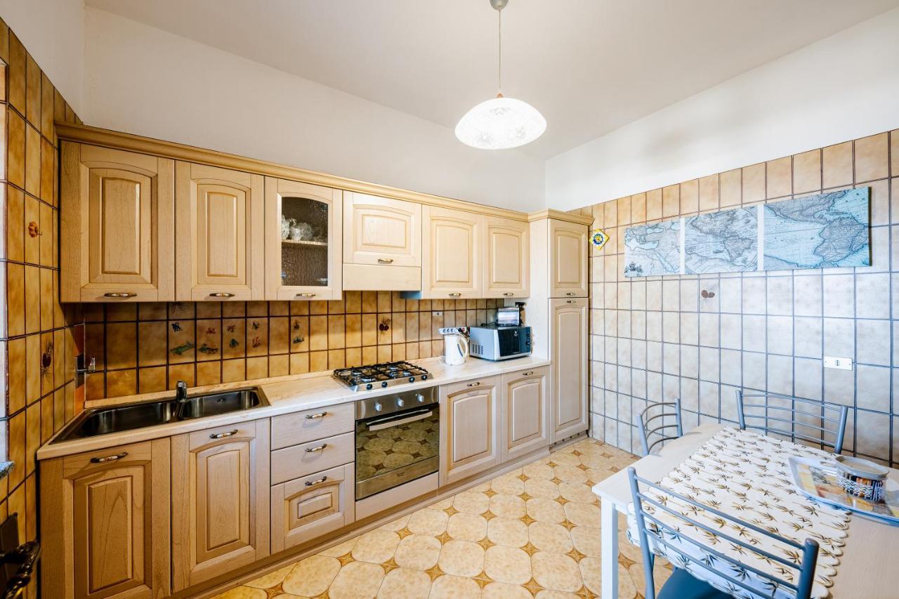 Appartamento Emma In Villa Laura 斯卡拉 外观 照片
